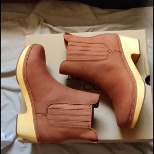 frye odessa chelsea boots